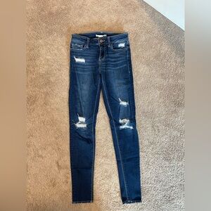 Daytrip Ripped Skinny Jeans